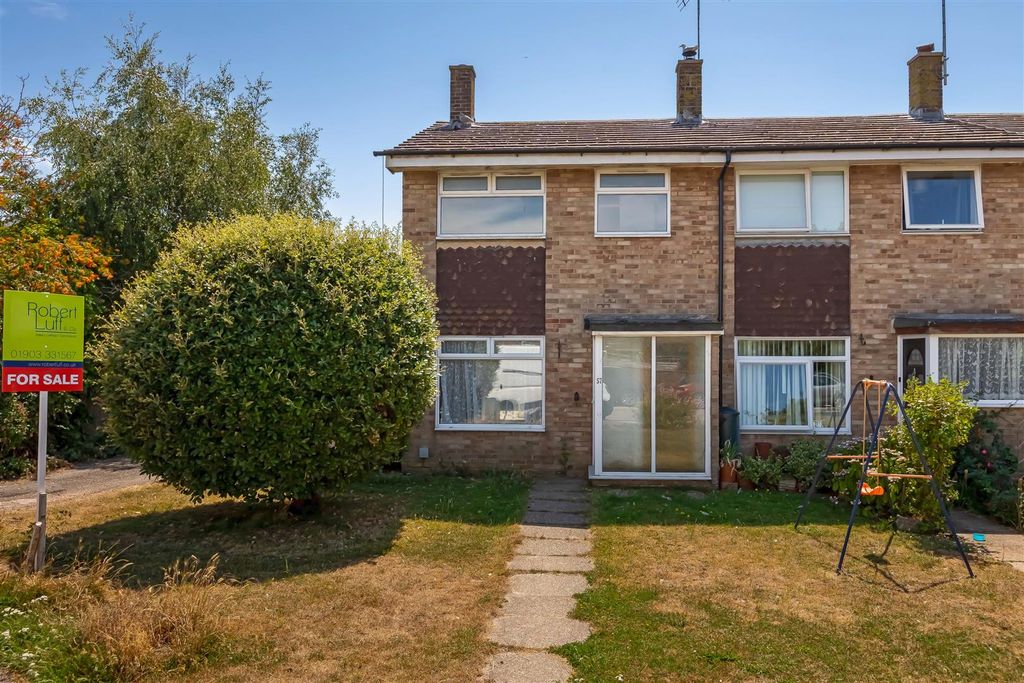 Property photo 1 of 13 Galsworthy Rd_16.Jpg