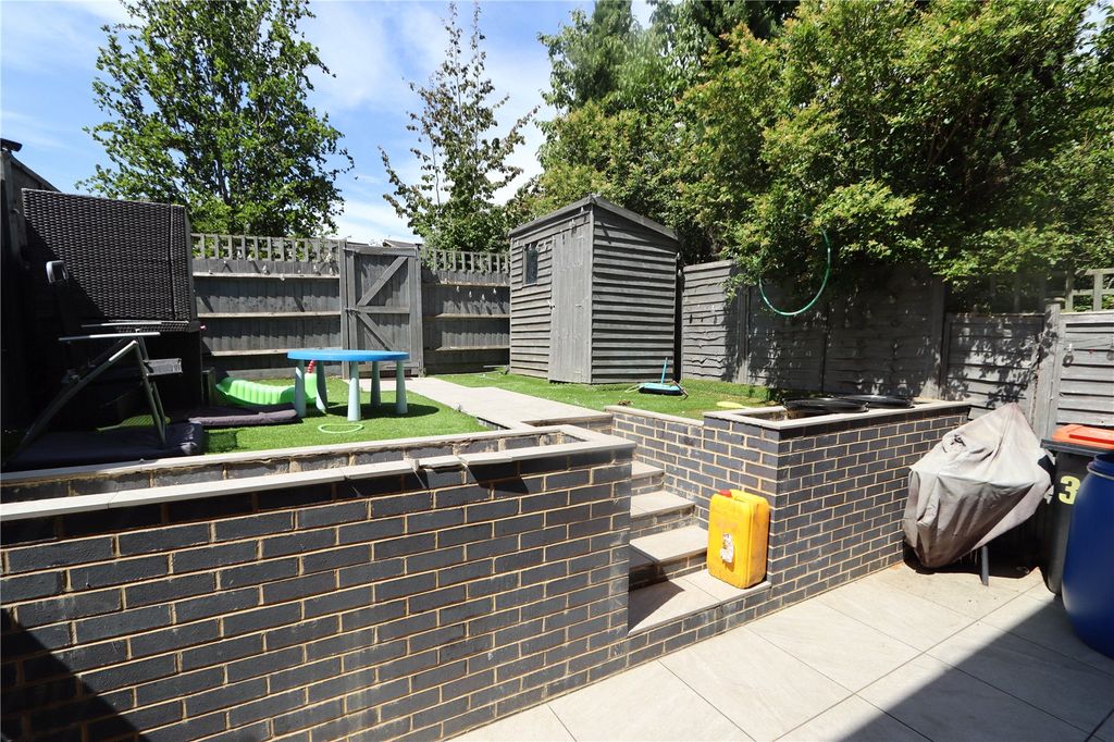 Property photo 3 of 10 Picture No. 06