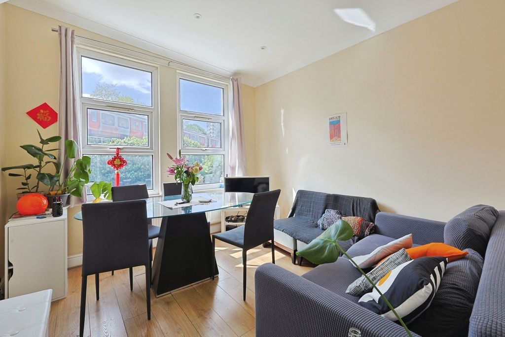 Property photo 2 of 21 Reception Room