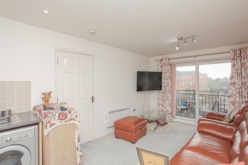 Property photo 3 of 8 Img_7367.Jpg