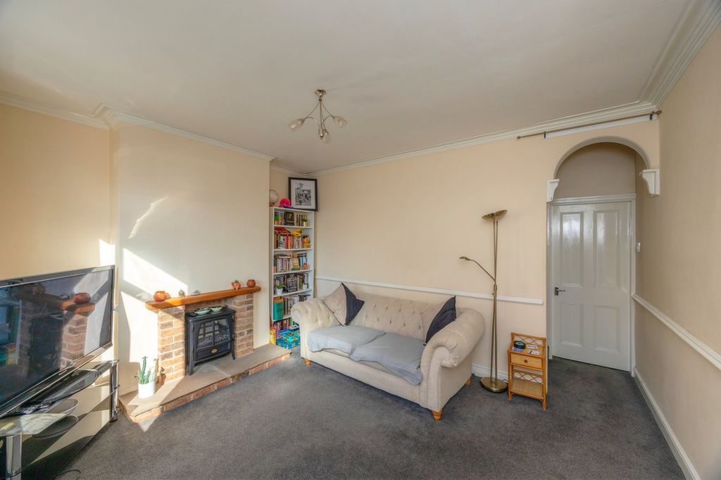 Property photo 3 of 15
