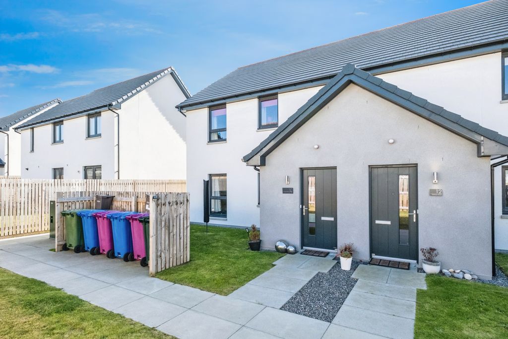 Property photo 2 of 12 The Property