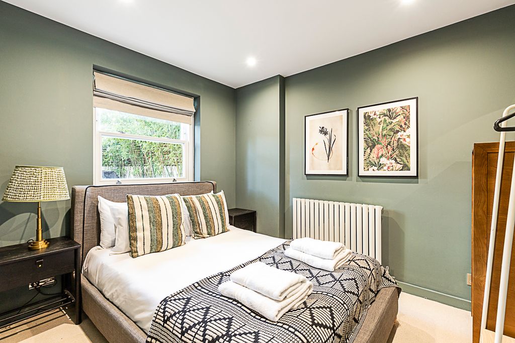 Property photo 3 of 29