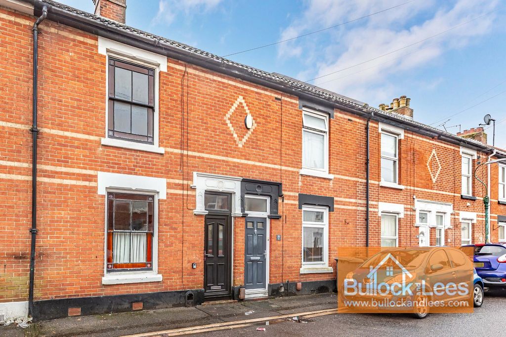 Property photo 1 of 18