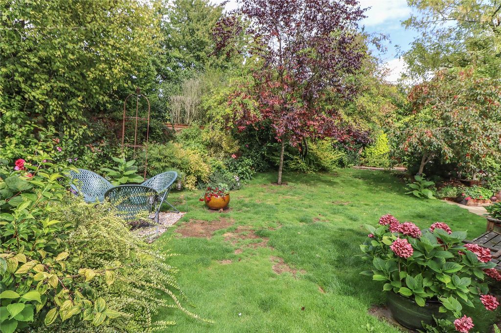 Property photo 3 of 24 Picture No. 09