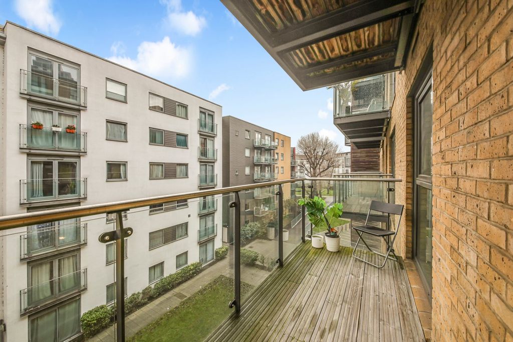 Property photo 3 of 15