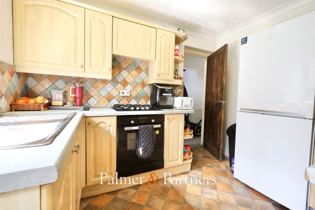 Property photo 2 of 12 Picture No. 09