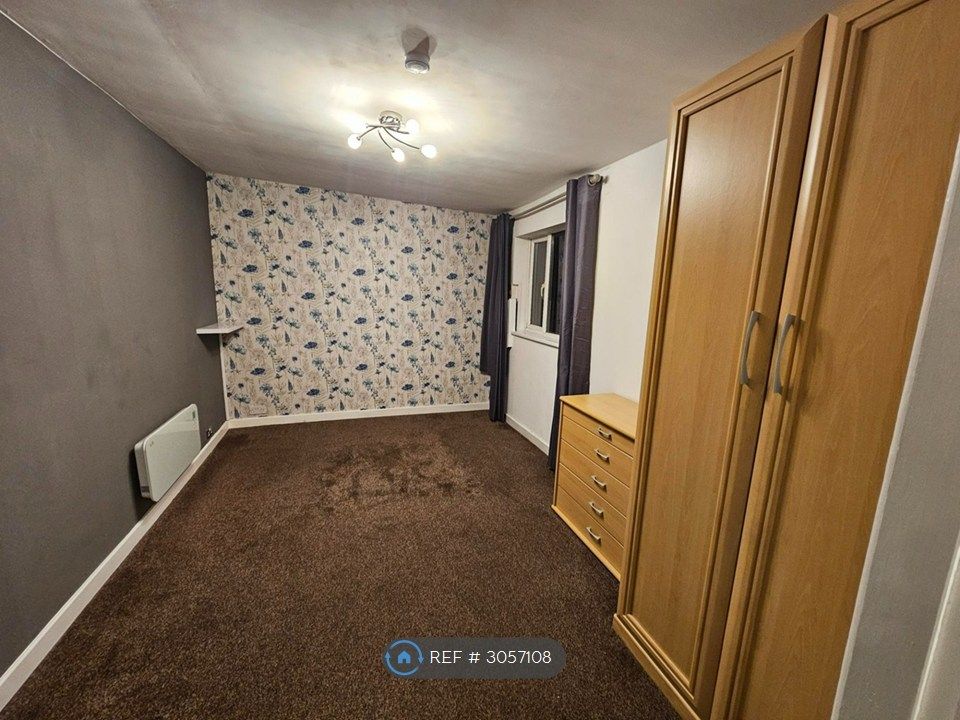 Property photo 2 of 4