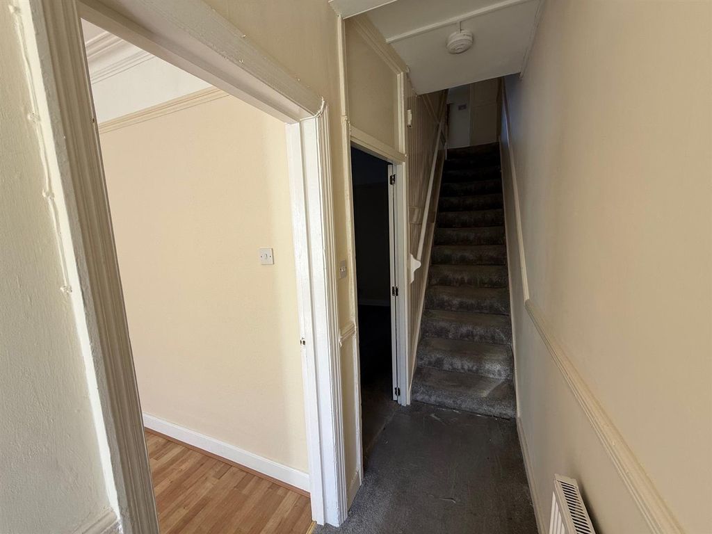 Property photo 2 of 18 Img_4466.Jpeg