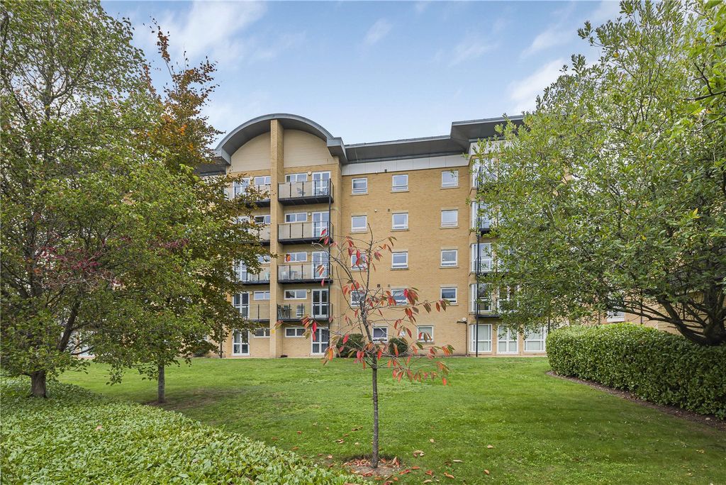 Property photo 1 of 9 Picture No. 21