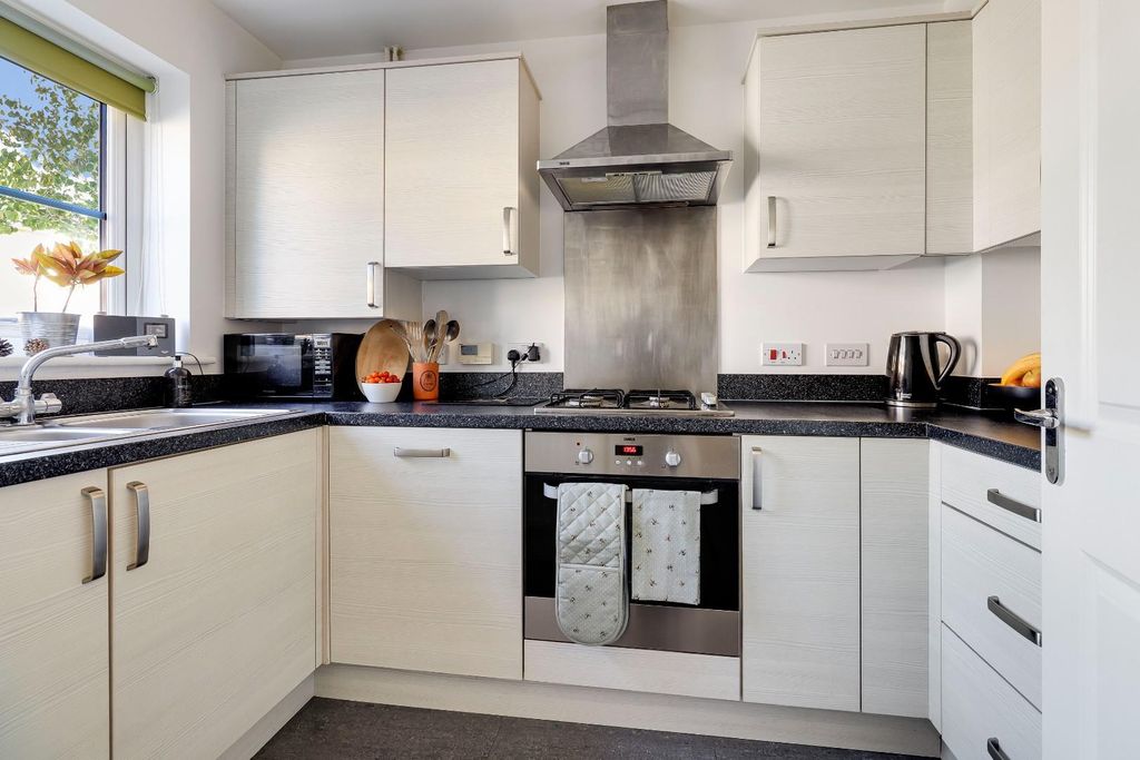 Property photo 3 of 10 Img_0458.Jpg