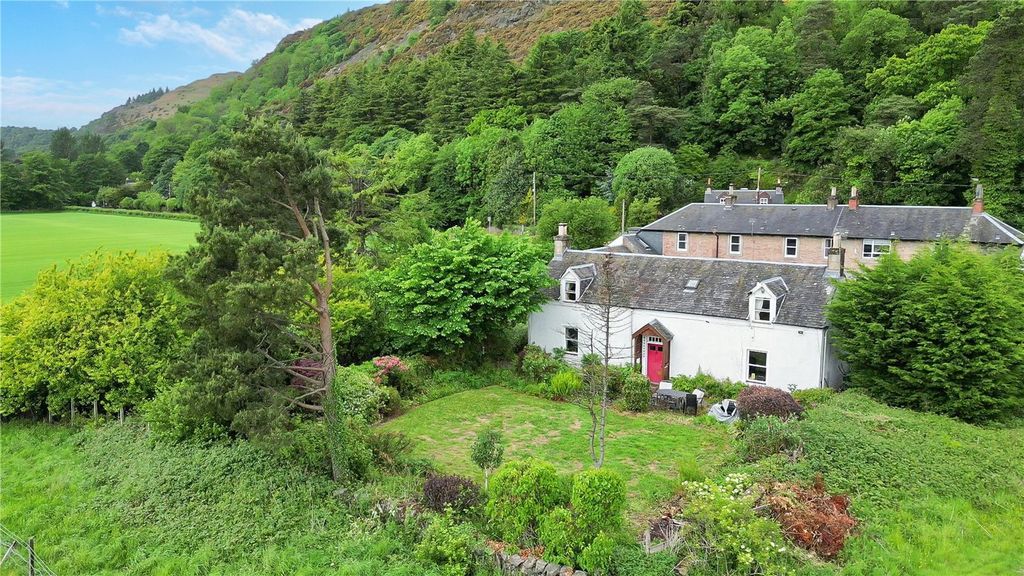 Property photo 1 of 24 Drone