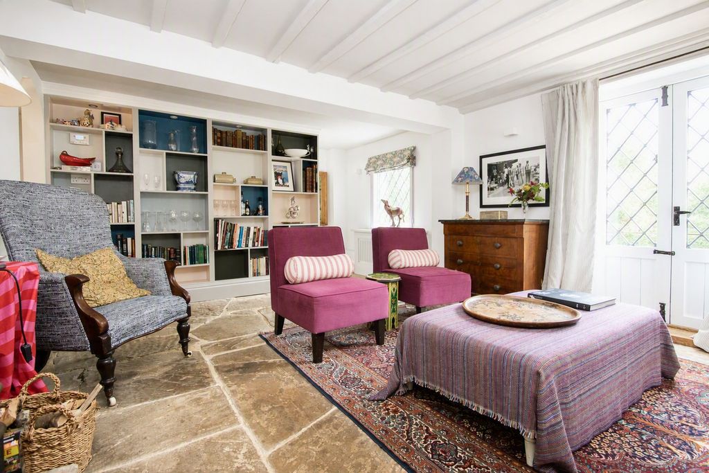 Property photo 2 of 16