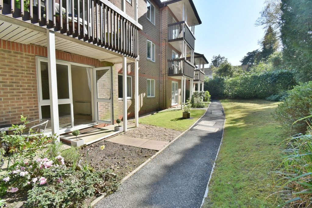 Property photo 3 of 13