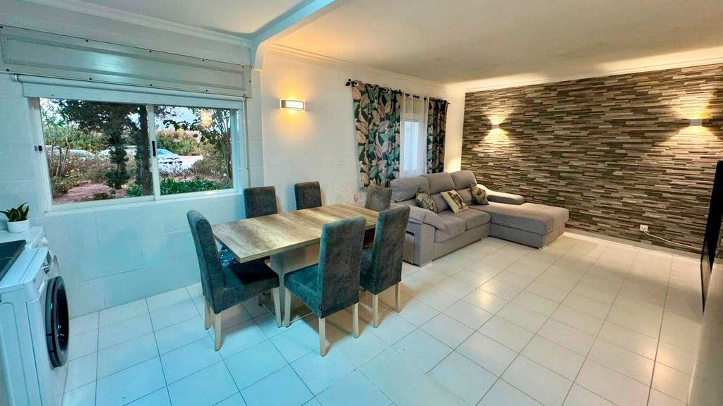 Property photo 1 of 25