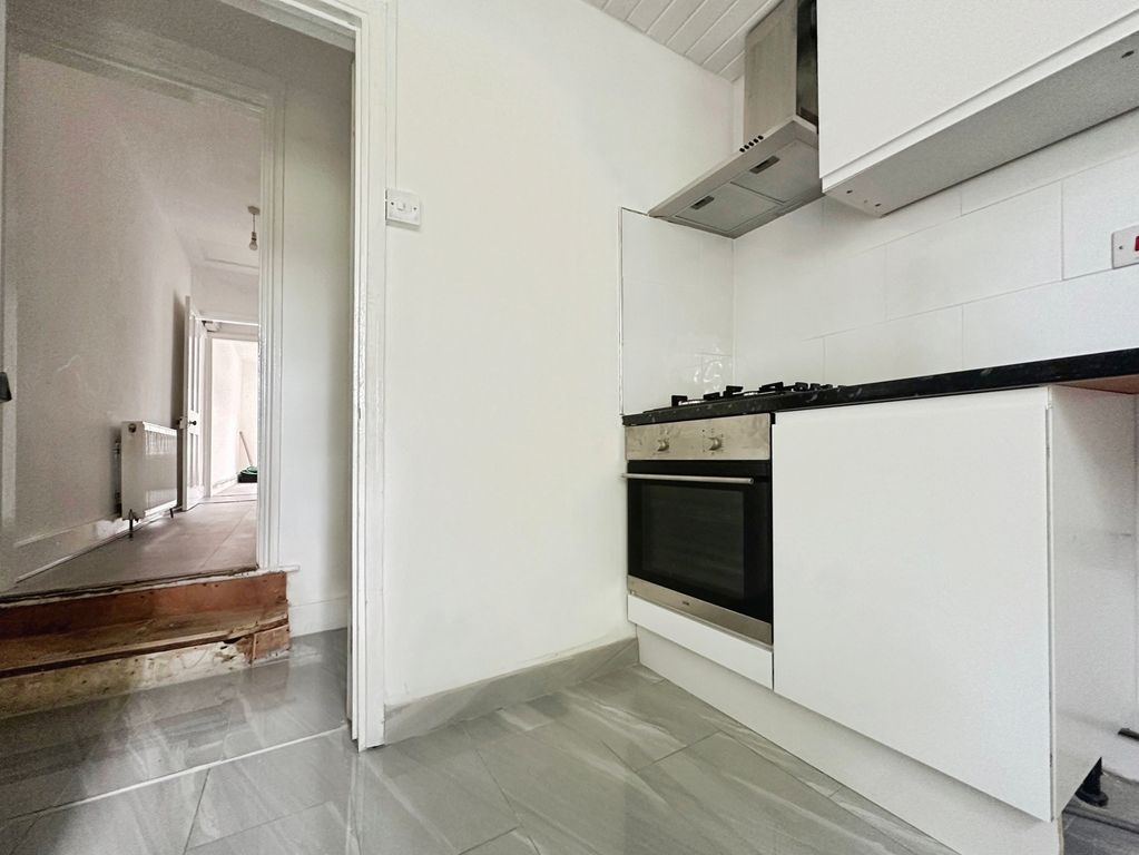 Property photo 2 of 7 Pbox-Img.Jpg