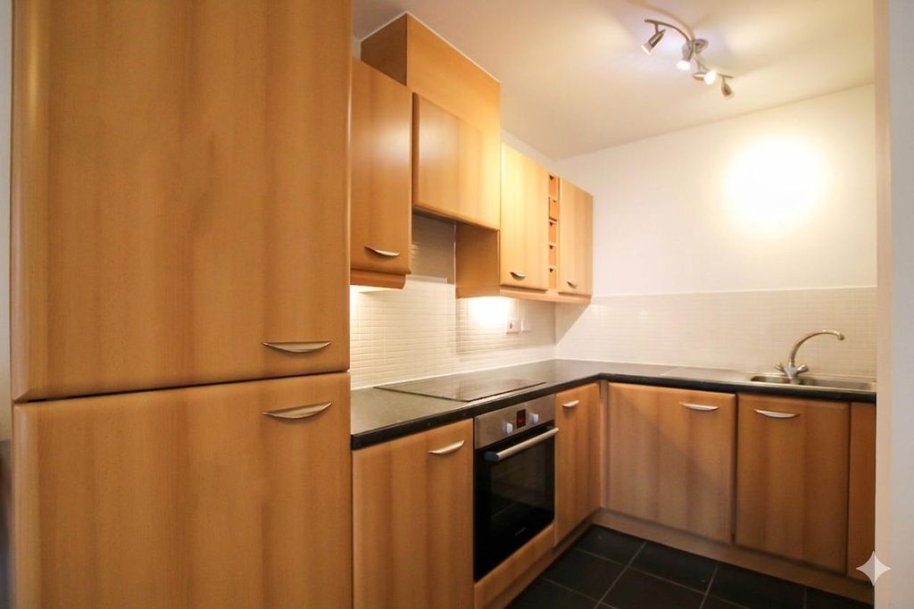 Property photo 3 of 8 Img_5575.Jpg