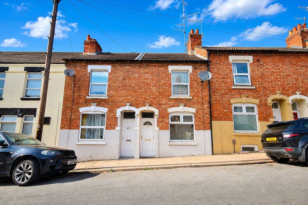 Property photo 1 of 10