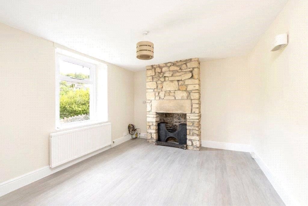 Property photo 2 of 11 Picture No. 12