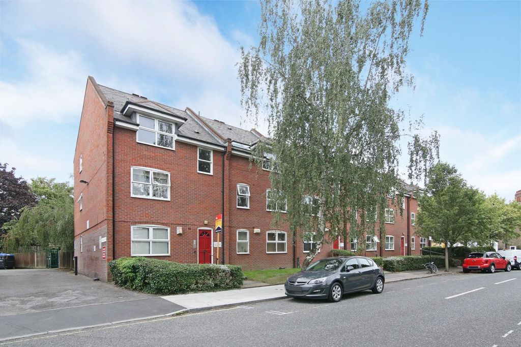 Property photo 1 of 9 Ach_7042.Jpg