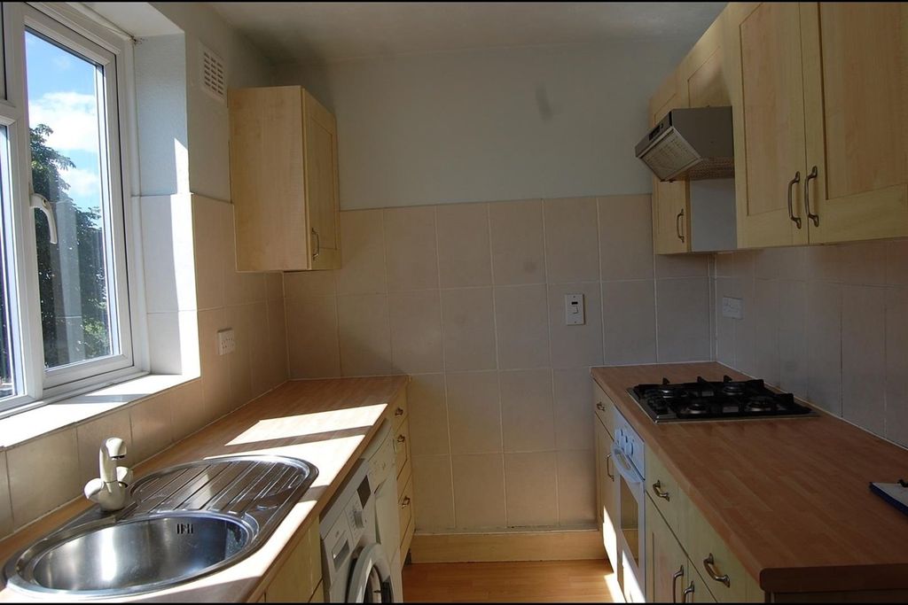 Property photo 2 of 7 O_1d2Vhc7fi1m3m7Jcdu13di1Fc3O