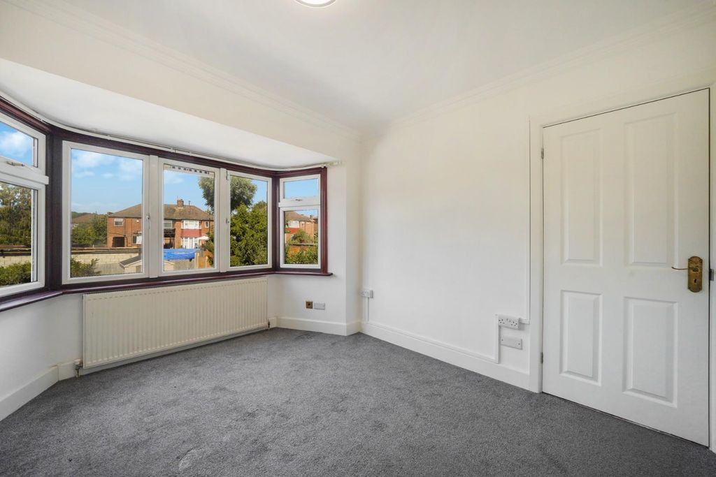 Property photo 1 of 15 2 Bedroom 2.Jpg