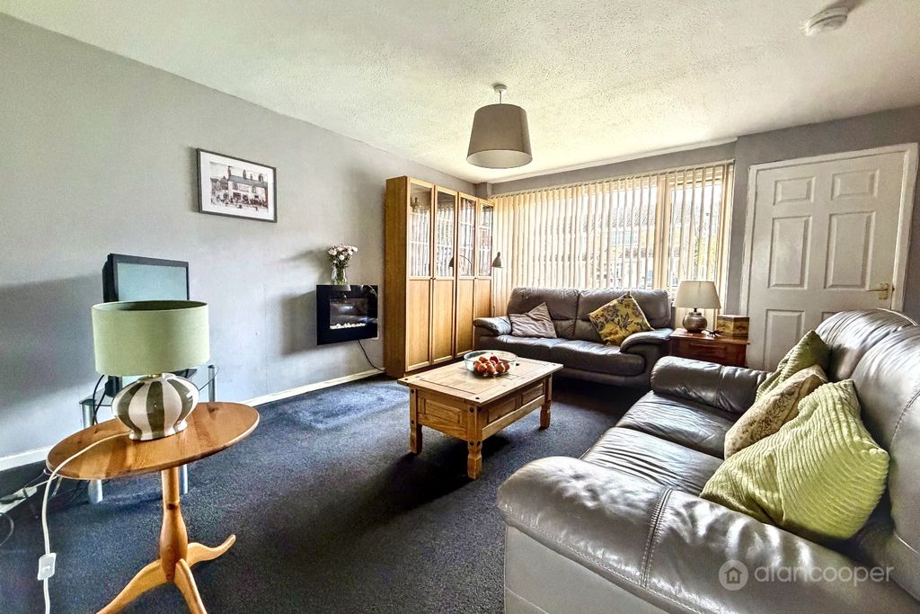 Property photo 3 of 20 4781074