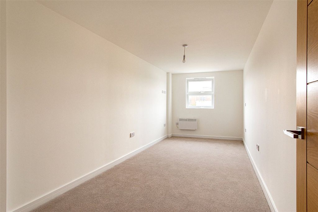 Property photo 3 of 9 Picture No. 07