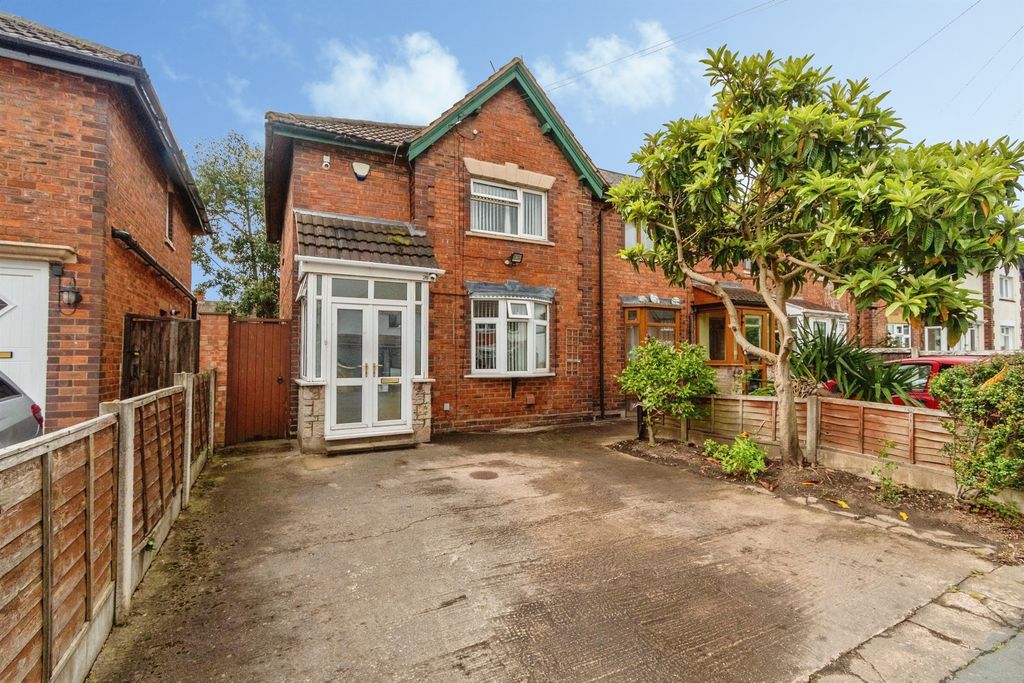 Property photo 1 of 14