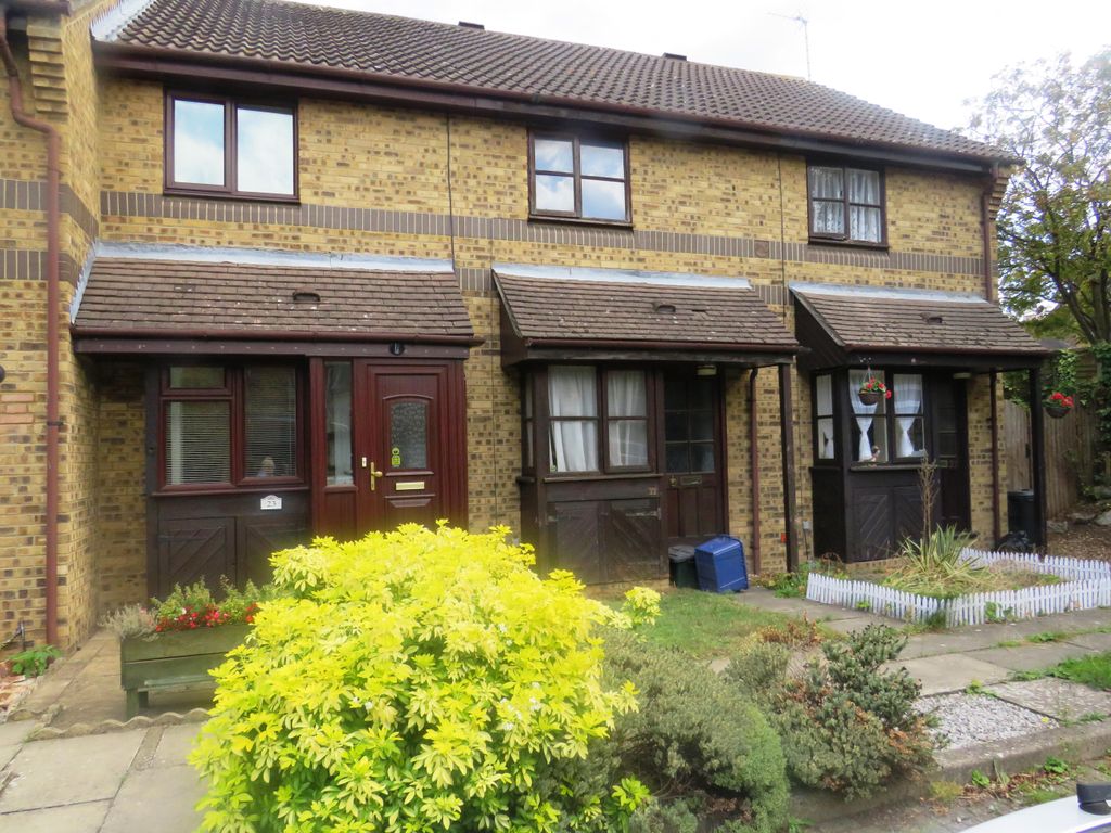 Property photo 1 of 7 Front