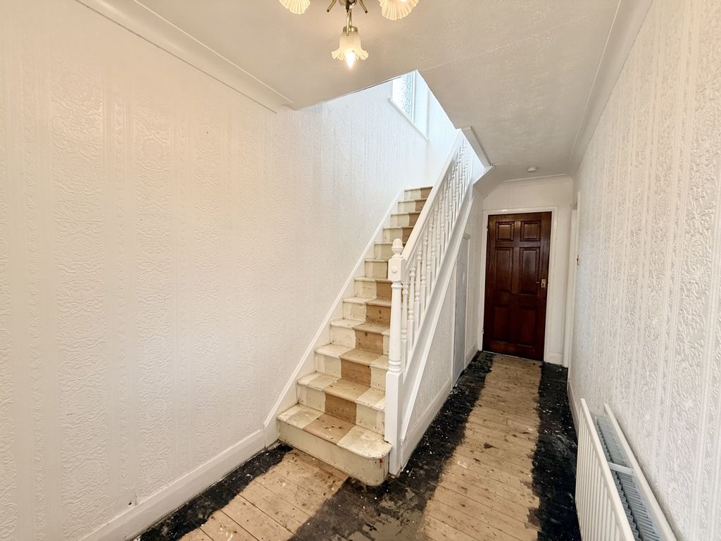 Property photo 2 of 20 Img_7369