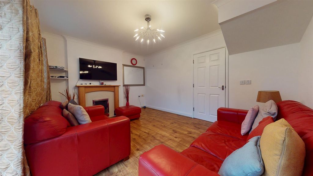 Property photo 3 of 20 12012025_130852.Jpg