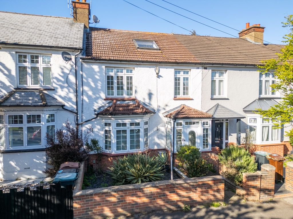 Property photo 1 of 18 4979560