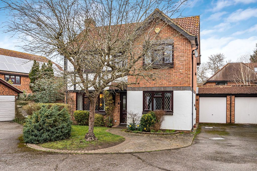 Property photo 1 of 25 Exterior