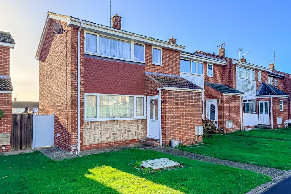 Property photo 1 of 20 Front