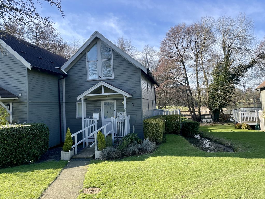 Property photo 1 of 17 Photo 18
