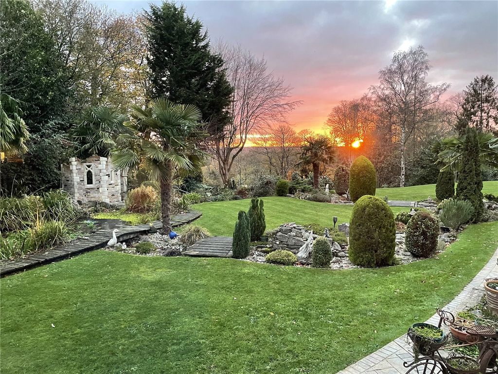 Property photo 2 of 41 Picture No. 79