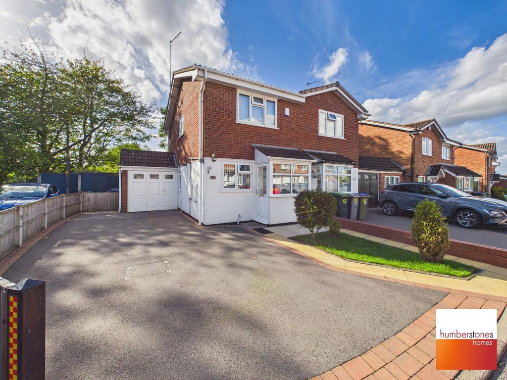 Property photo 1 of 17