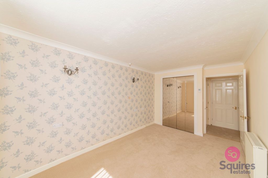 Property photo 3 of 21