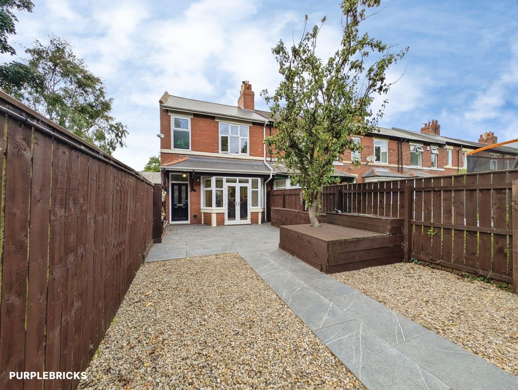 Property photo 1 of 30