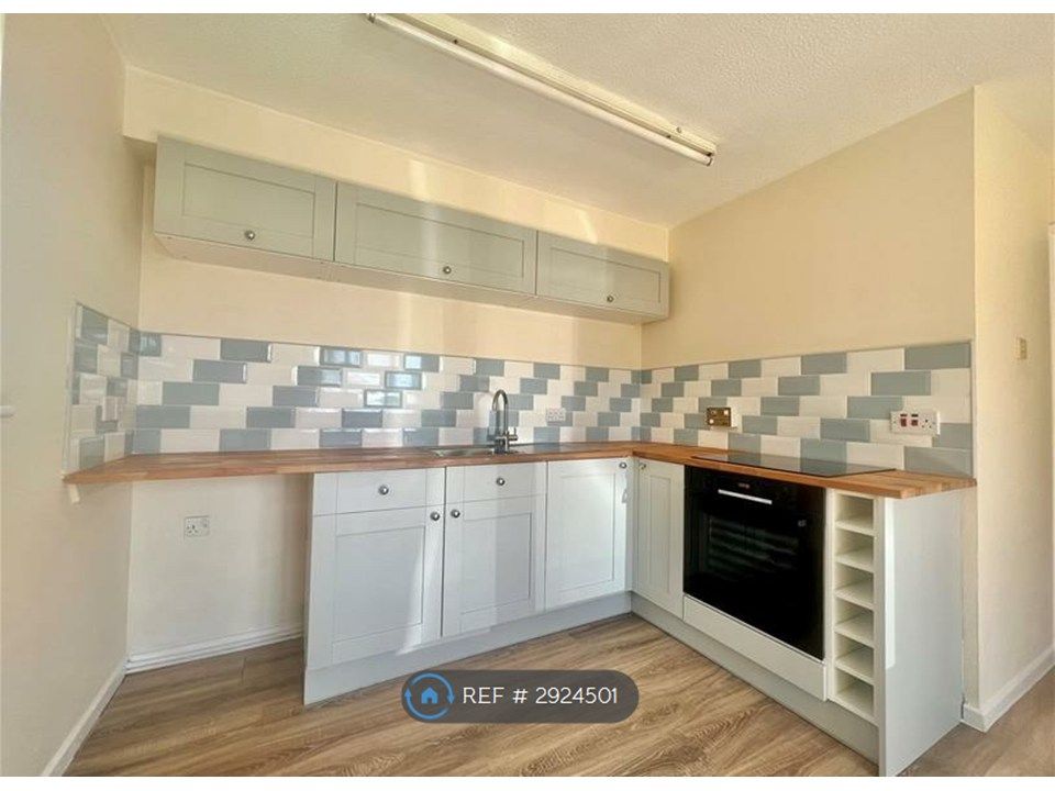 Property photo 2 of 4 New Kitchen