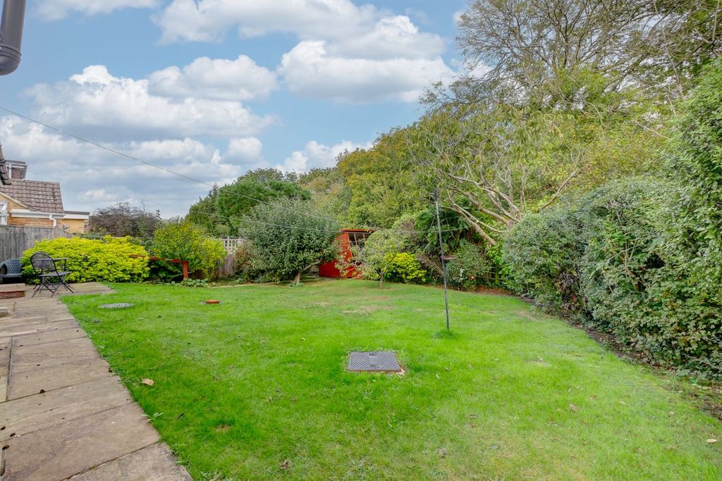 Property photo 3 of 26