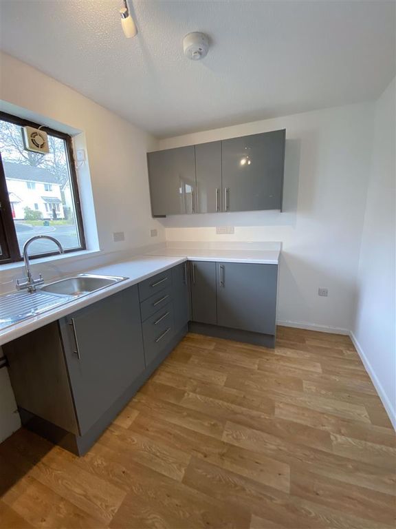 Property photo 3 of 10 3.Jpg