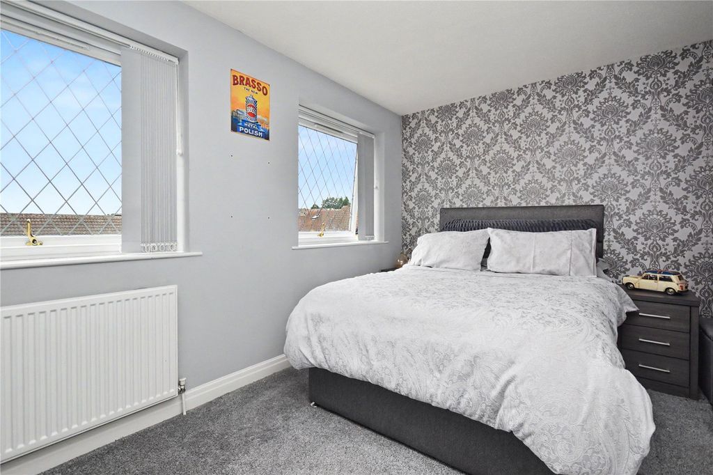 Property photo 3 of 15 Picture No. 07