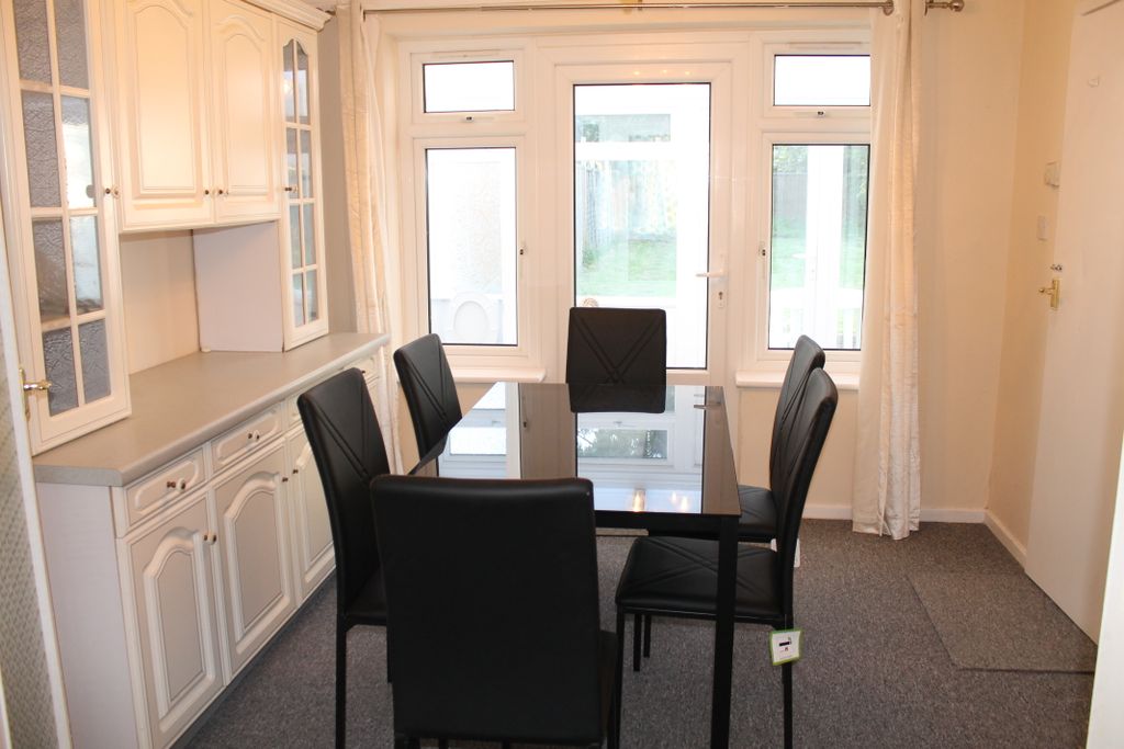Property photo 2 of 14 Dining Room