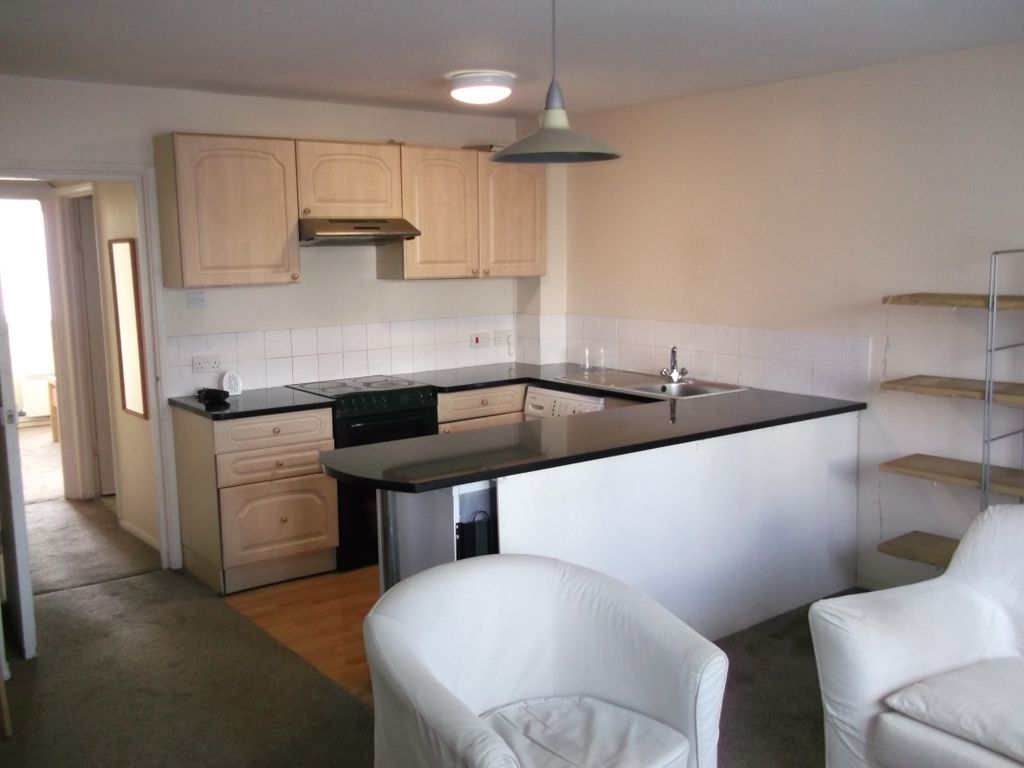 Property photo 2 of 3