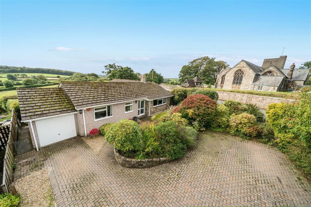 Property photo 1 of 23 Abbotts Park E2 Bl.Jpg