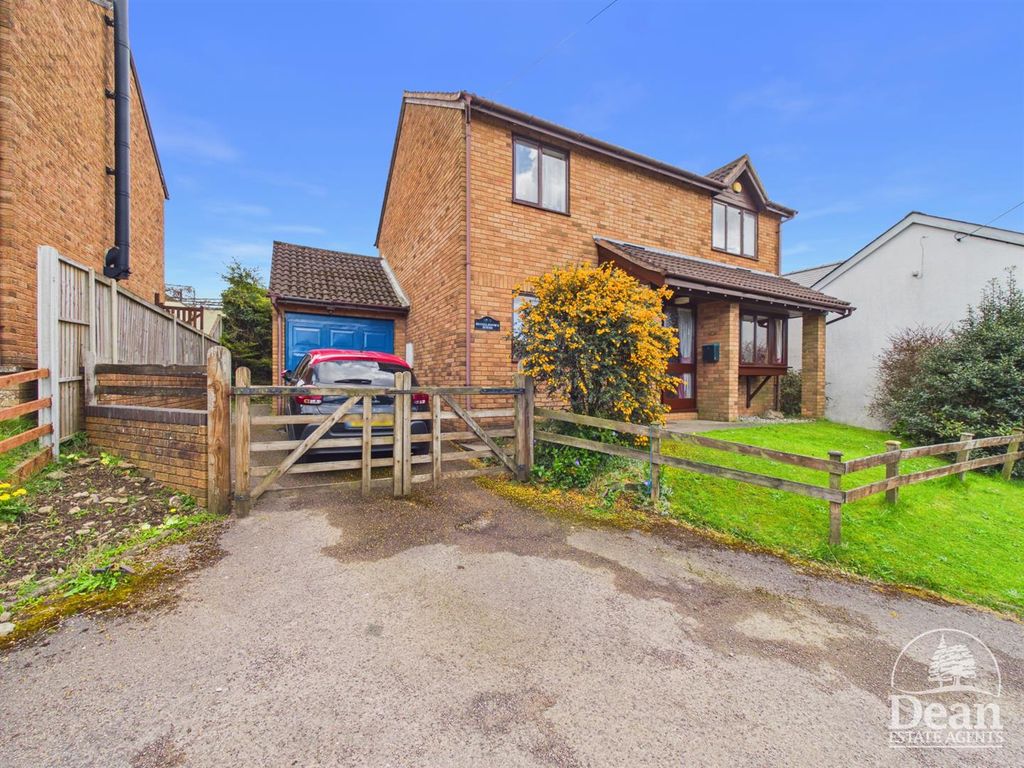 Property photo 1 of 15