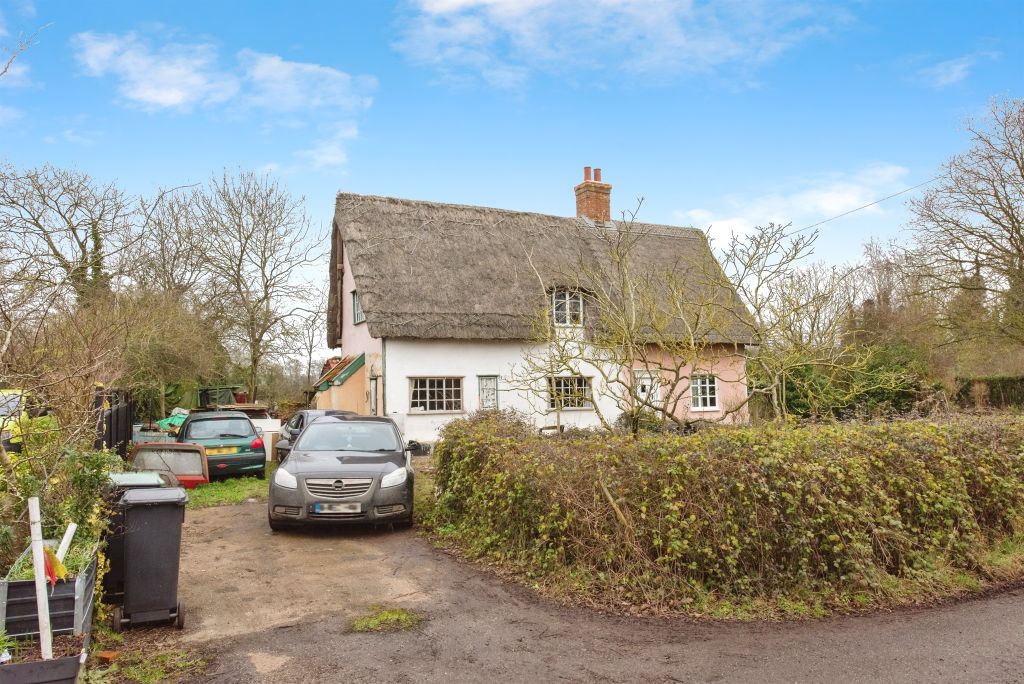 Property photo 1 of 18