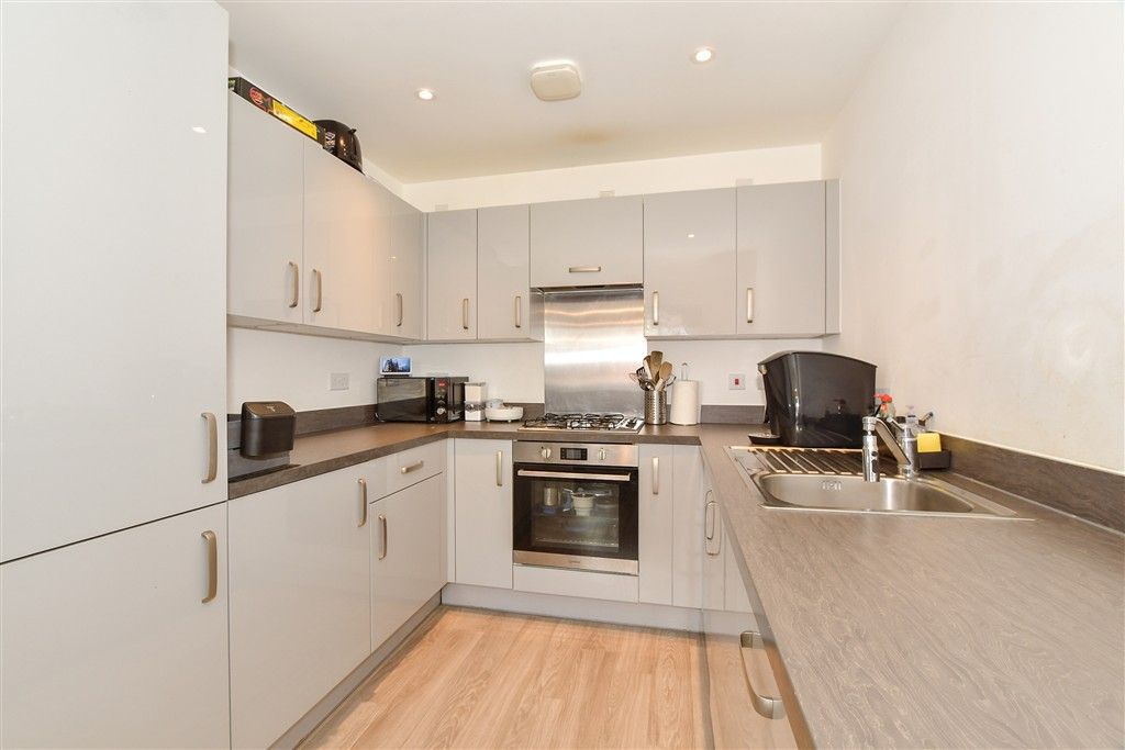 Property photo 1 of 13 Kitchen/ Dining Room